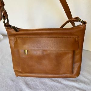 Basic brown shoulder crossbody bag